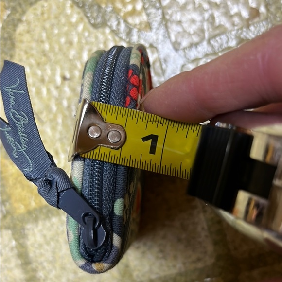 Like new Vera Bradley Gray Ribbon coin/card holder - Picture 14 of 15